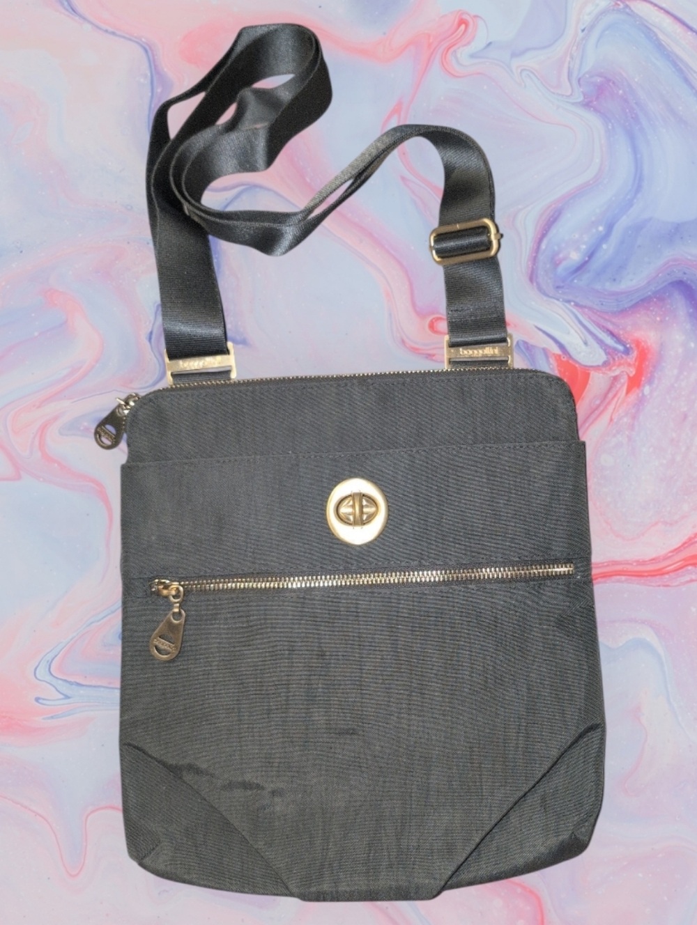 Baggallini Hanover Gray Crossbody Lightweight Bag Purse Medium Gold Hardware